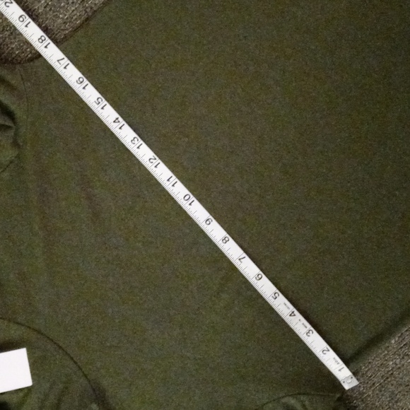 🆕️ 💚J. Crew💚 - Hunter Green L/S Turtleneck - Picture 7 of 8